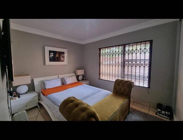 2 BEDROOM APARTMENT FOR SALE IN FLORIDA